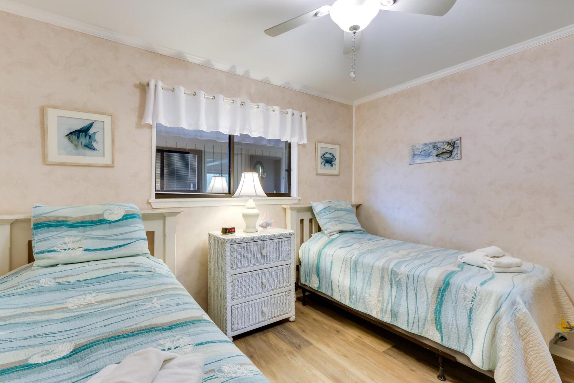 Hilton Head Condo With Balcony And Pool, Walk To Beach Hilton Head Island Exteriér fotografie