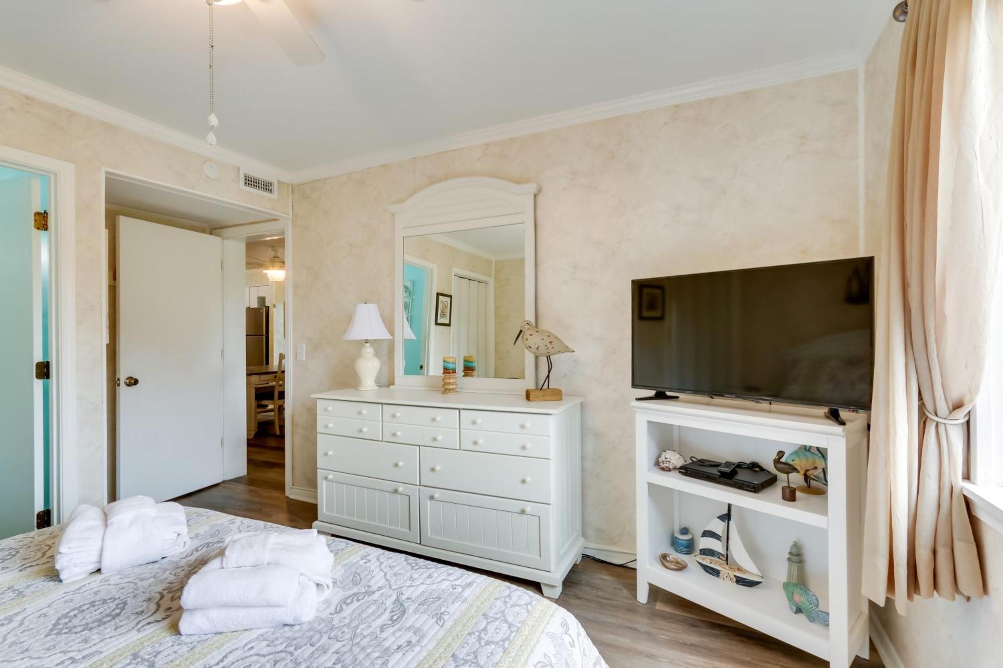 Hilton Head Condo With Balcony And Pool, Walk To Beach Hilton Head Island Exteriér fotografie