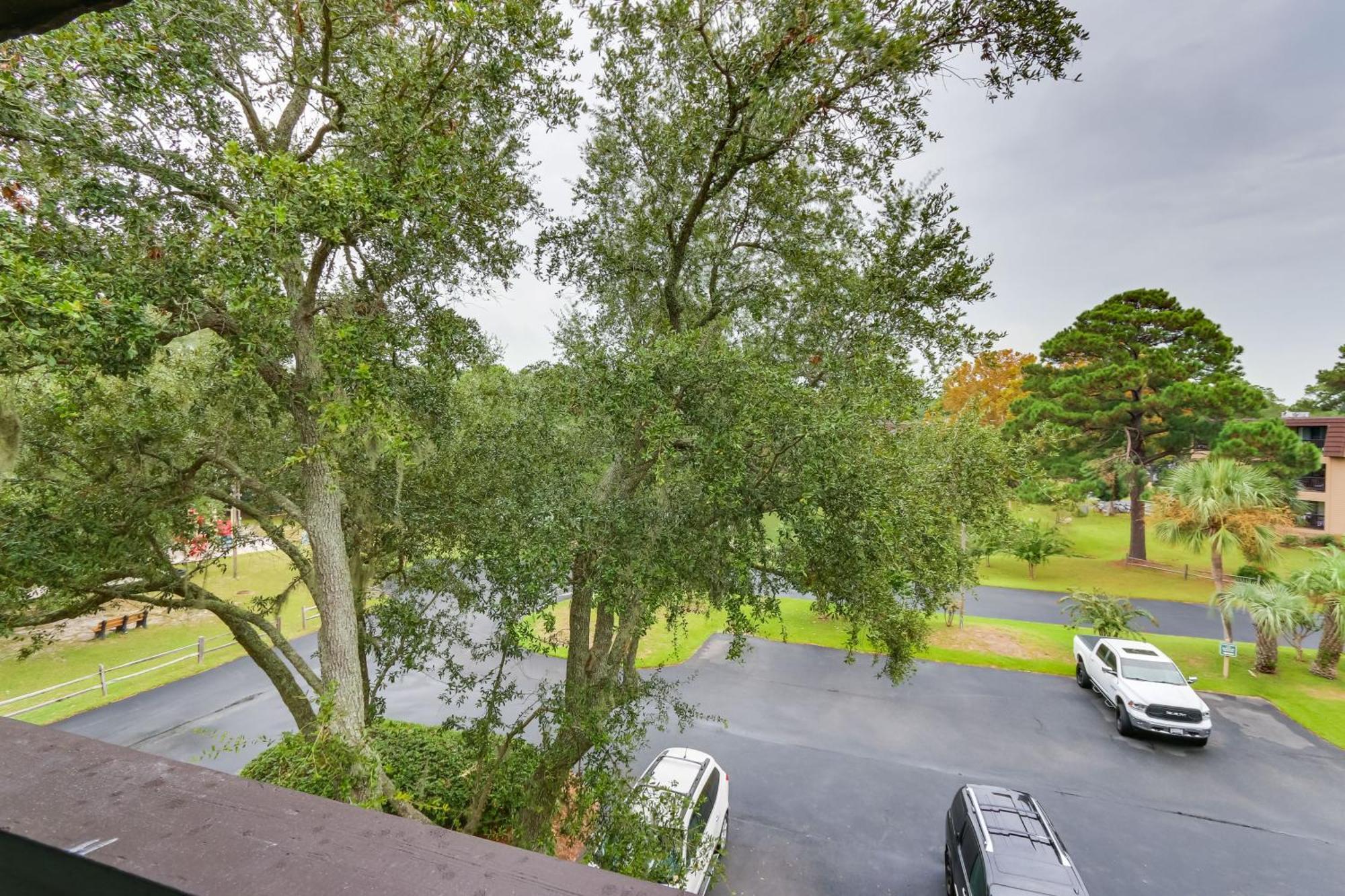 Hilton Head Condo With Balcony And Pool, Walk To Beach Hilton Head Island Exteriér fotografie